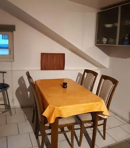 Apart Otel Hubertus 4*